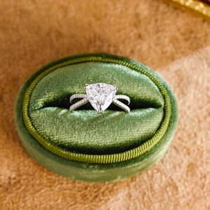 Solid gold Trilliant cut moissanite engagement ring Split shank double Prongs Vintage Promise Ring anniversary gift for women/wife