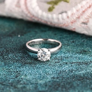 Solid gold Round cut moissanite engagement ring simple diamond promise ring anniversary gift for women/wife