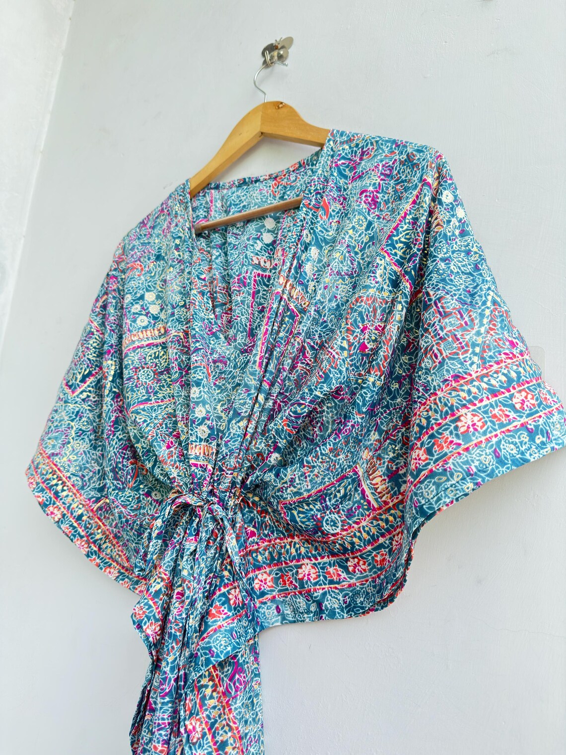 Turquoise Vintage Silk Saree Kaftan Dress, Boho Maxi Caftan, Indian Silk Blend Beach Cover Up, Resort Wear, One Size 51 Inch, foto 4 di 5