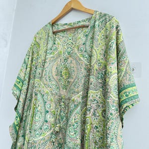 Vintage Kasturi Silk Kaftan Dress, Blue White Paisley Silk Caftan, Recycled Sari Kaftan for Women, Boho Luxury Lounge Wear, Handmade Maxi Green