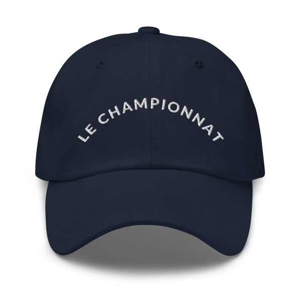 Elegant White Cap with LE CHAMPIONNAT Embroidered in Navy - Ideal for French Open Enthusiasts, Timeless Elegance Cap, Exceptional Gift Idea