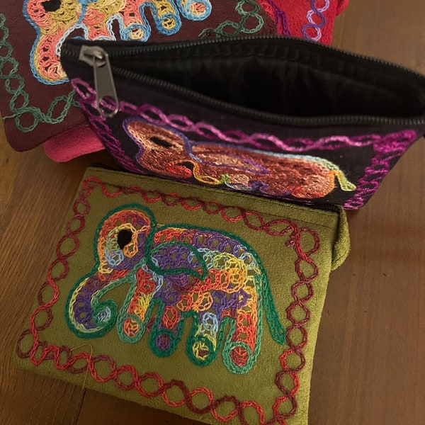 Pochette brodée éléphant (Artisanat népalais)