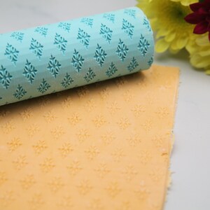Textured Roller for Cookie Dough, Fondant, Icing and Clay