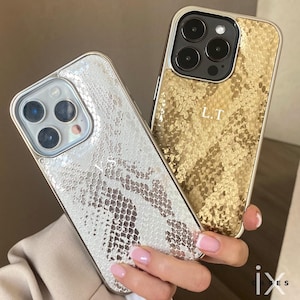 Étui personnalisé en cuir serpent pour iPhone 17 Pro Max 16 15 14 13 Pro, initiales personnalisées, housse monogramme de luxe, cadeau élégant pour elle