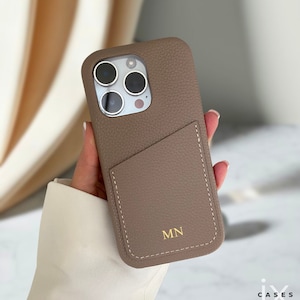Personalisierte iPhone Hülle mit Kartenhalter für iPhone 16 Pro 15 Pro Max 14 13, Vegan Leder Handyhülle, Weihnachtsgeschenk für Sie