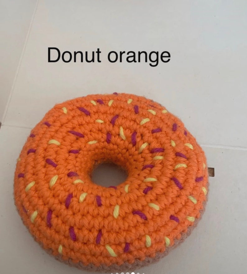 Pastry 6 Donuts crocheted dinette image 7