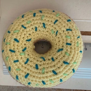 Pastry 6 Donuts crocheted dinette image 10