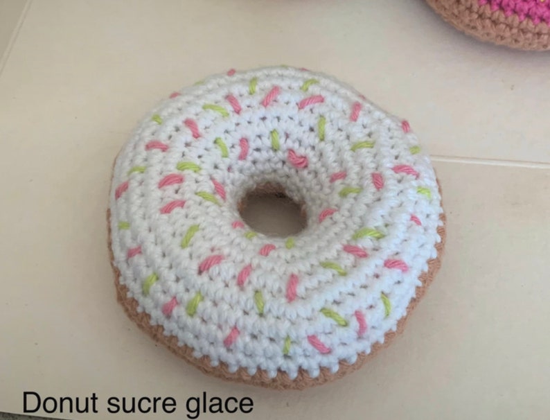 Pastry 6 Donuts crocheted dinette image 3