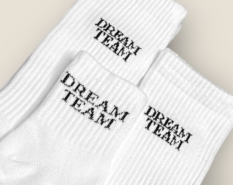 DREAM TEAM - Statmentsocken für die ganze Familie - Partnerlook Socken - Geschenk Idee - 100% Baumwolle