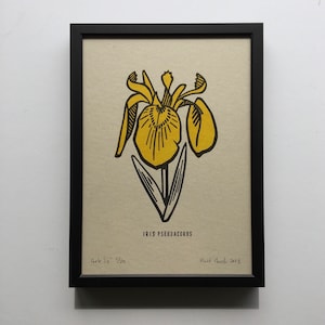 Linoldrucke mit Pflanzenmotiven