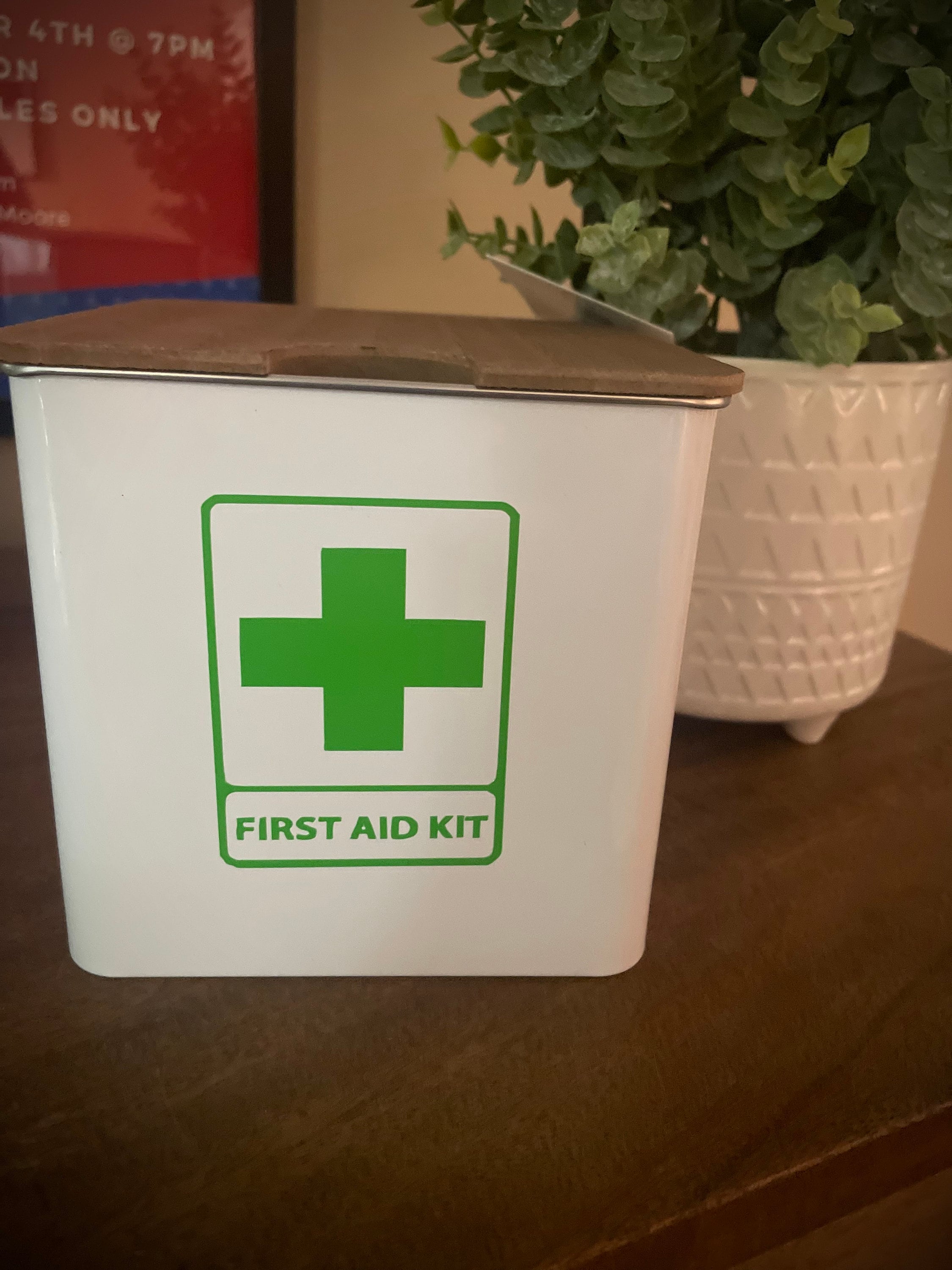 Heavy Duty Plastic First Aid Kit Storage Bin, Arts & Crafts Carrying C –  MyGift