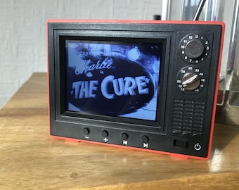 Vintage Y2K Television DVD Integrated 9
