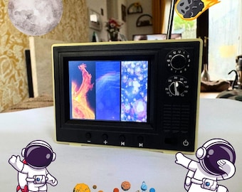 Mini Screen Space Collection / TV e Videocassete Retrô - Presente da NASA para Colecionadores