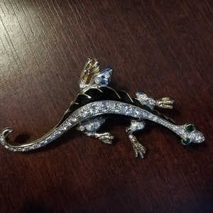 Vintage Brooch Lizzard Green Eyes Big and Beautiful