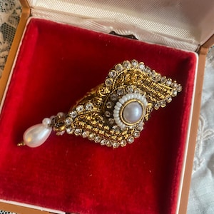 Japanese Vintage Pearl Brooch Signed Japan