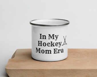 Taza de esmalte In My Hockey Mom Era: taza de café de regalo para mamá del hockey