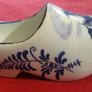 Vintage Delft Blue Ceramic shoe, 5 1/4&quot;, Windmill design, Hand painted, Distel
