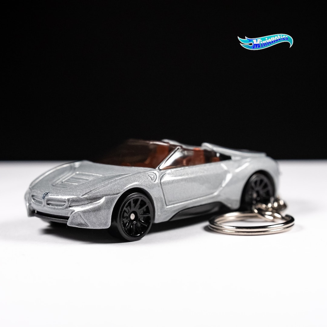 BMW I8 Roadster Keychain, Hotwheels Diecast Convertible Silver BMW