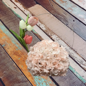 Floral hoop centerpiece,Wedding decorations,Table centerpiece,Hoop centerpiece,Rustic wedding,Wedding centerpiece,Floral hoop,Centerpieces