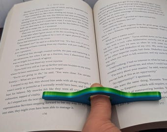 Book Lover's Page Keeper