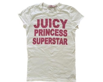 Camiseta Softstyle para mujer Juicy Princess Superstar, moda urbana de tendencia y2k, camiseta con texto de la década de 2000, camiseta de verano con eslogan humorístico Baddie Outfit,