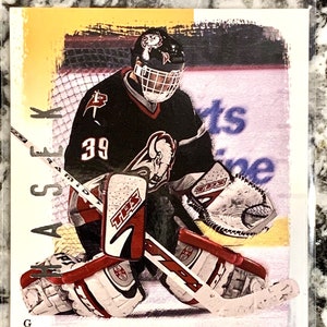 Dominik Hasek Autographed Trading Cards, Signed Dominik Hasek Inscripted  Trading Cards