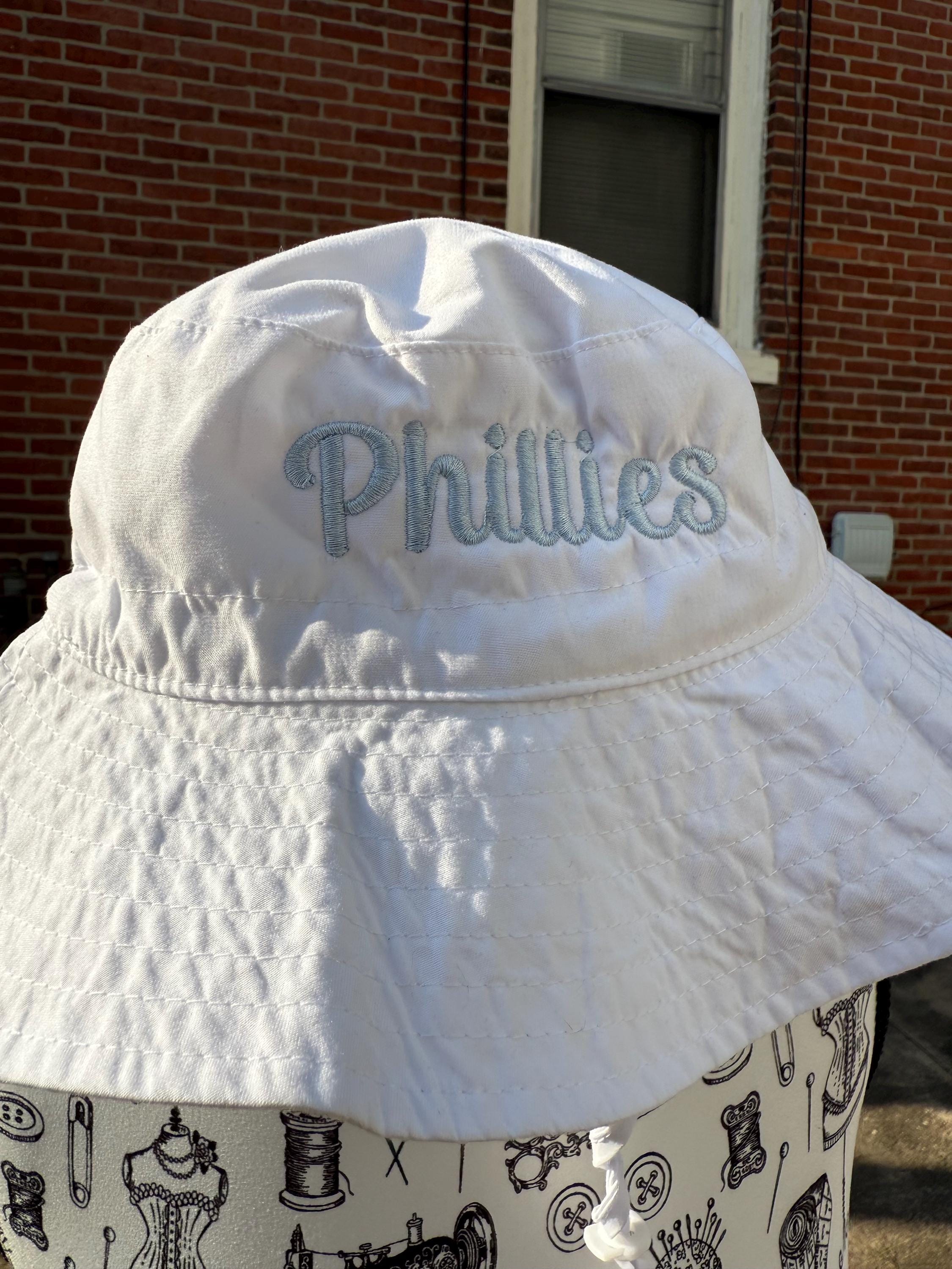 Cappello A Secchiello NAME IT Per Bambine, In Cotone Con Stampa GIGANTOSAURUS. Comodo E Alla Moda.