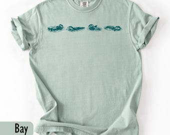 Otter shirt, Cute gift for otter lover, Sea Otter sketch t-shirt, Comfort Colors animal graphic tee