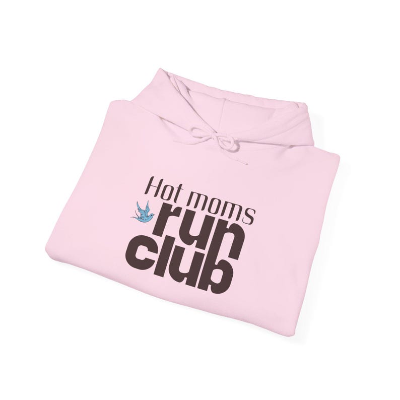 Running Hoodie Hot Moms Run Club Shirt Retro Runner Sweater Marathon Training Gift Fitness Graphic Sweatshirt image 17