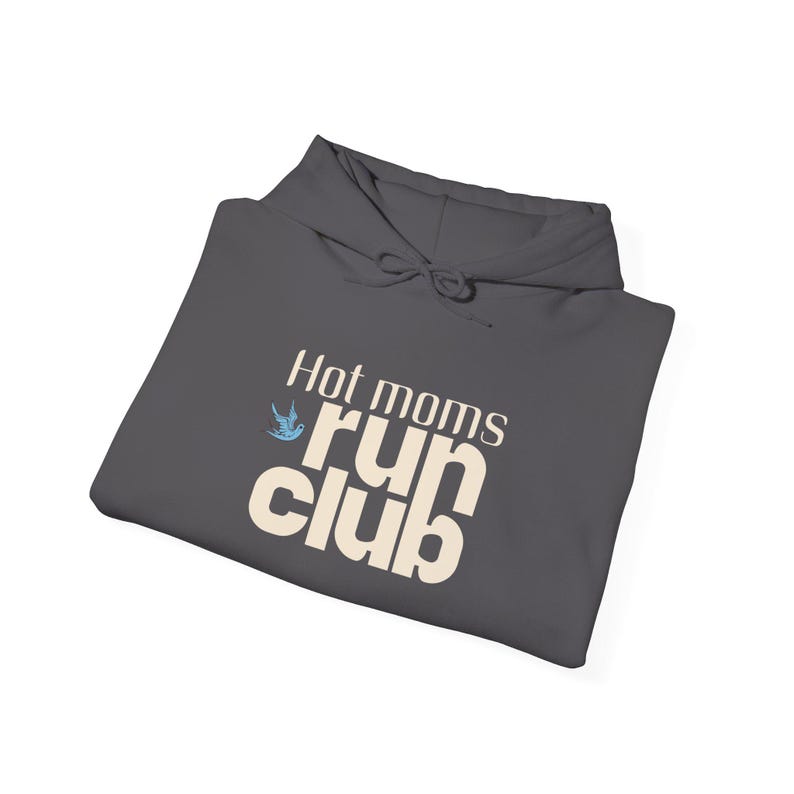 Running Hoodie Hot Moms Run Club Shirt Retro Runner Sweater Marathon Training Gift Fitness Graphic Sweatshirt image 14