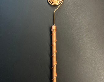 Antena de electrocultivo Single Tesla's Resonance Copper Spiral 369 - Impulsa el crecimiento y la vitalidad de las plantas (1 - caja - 1 unidad)