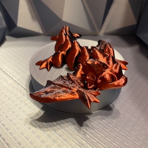 3D articulated mystery color small wyvern dragon