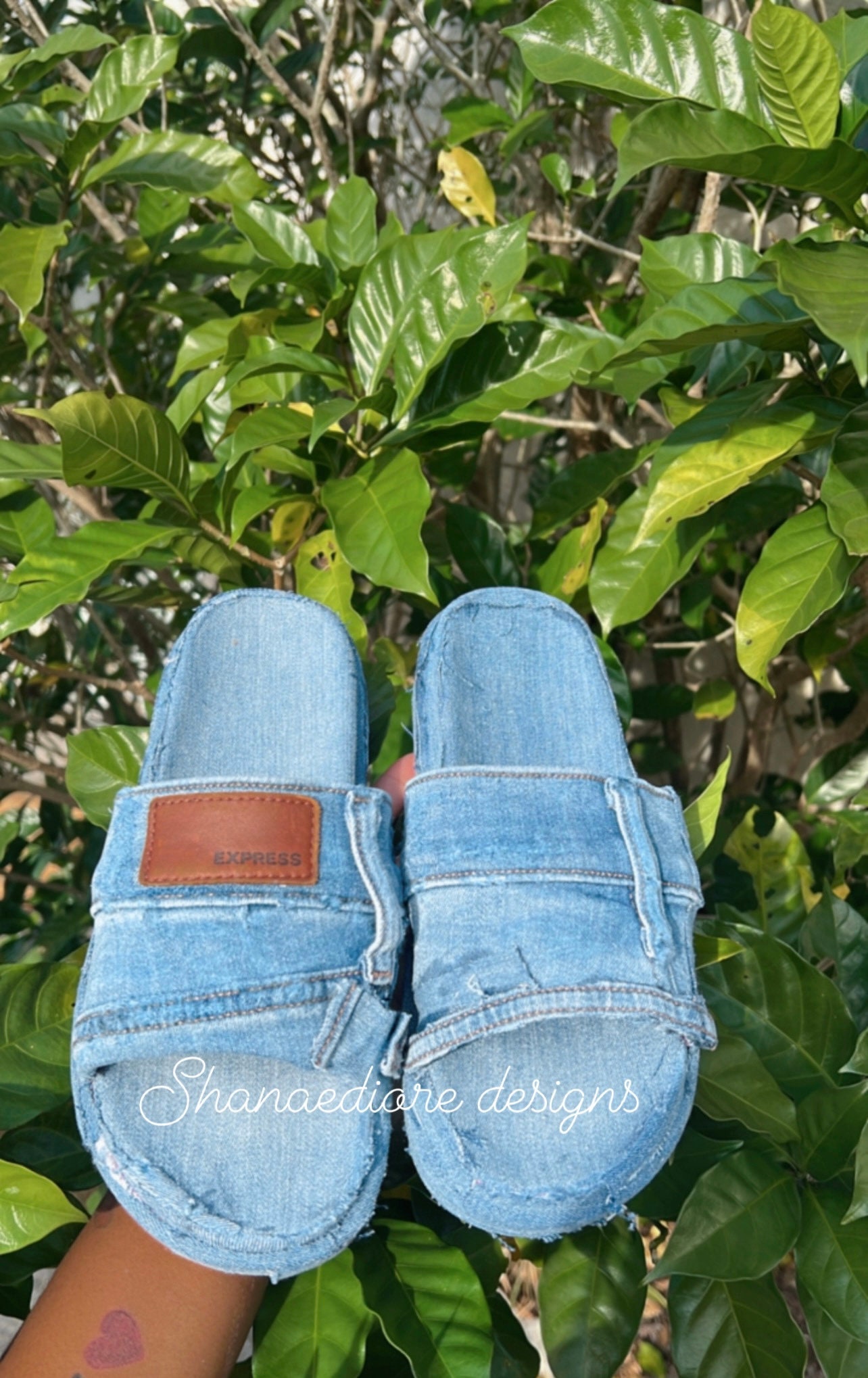 Amazon.com: Women's Slippers, Denim Slippers, Handmade Women's Denim Shoes/Jean  Sandals/Sports Jeans Women's Sandals/Valentine's Day Gift (8, Blue) :  Handmade Products