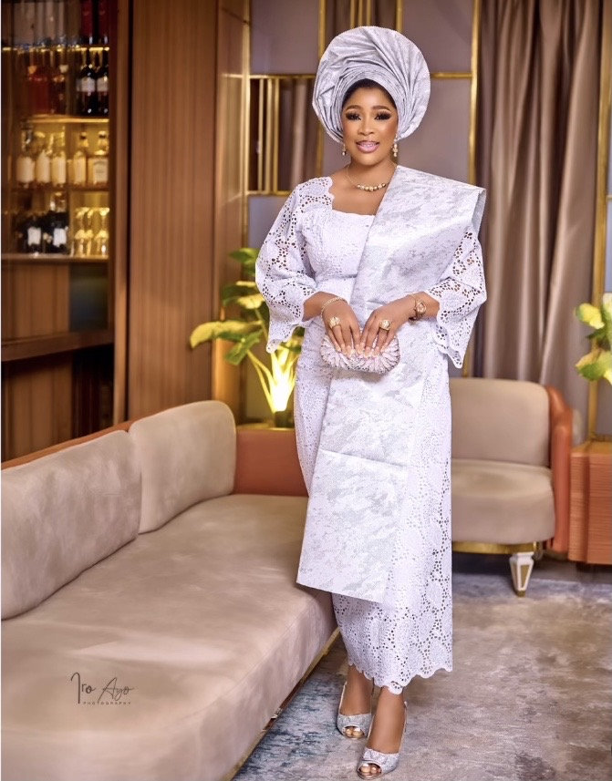 White Iro and Fitted Buba , White Lace Wrapper and Blouse