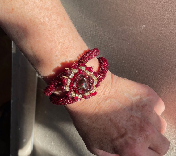 Art Deco red bead and diamante bracelet - image 4