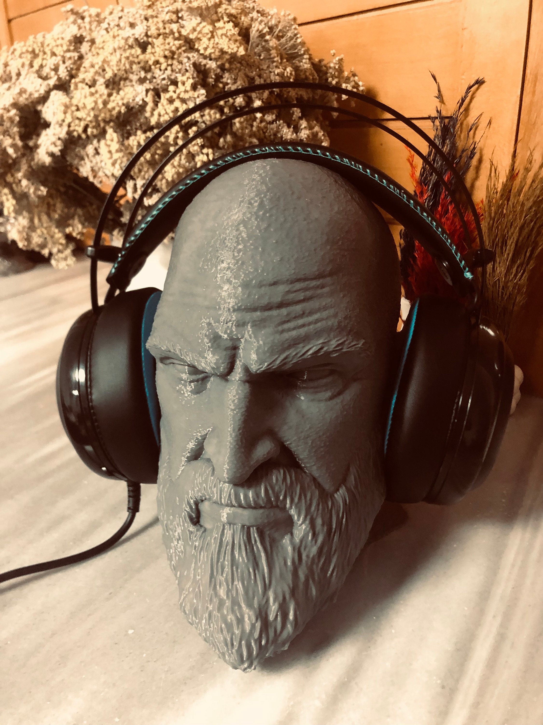 Krathos Headphone Stand, 3d Printed, Headphone Statue, Decoration Rooms, Kratos Paintable Figure