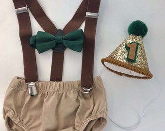 Safari cake smash outfit boy,  first birthday outfit, baby photo prop,  1st birthday hat, diaper cover, bow tie and suspenders