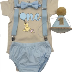 Winnie the Pooh Smash Cake Outfit – Baby Boy 1st Birthday Set | Diaper Cover, Bodysuit, Suspenders, Bow Tie & Hat (5 PCS)