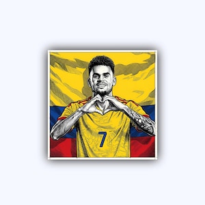Puede incluir: Una ilustración gráfica cuadrada de un futbolista con una camiseta amarilla con el número 7 en azul. El jugador forma un corazón con las manos sobre un fondo que muestra la bandera de Colombia en colores amarillo, azul y rojo.