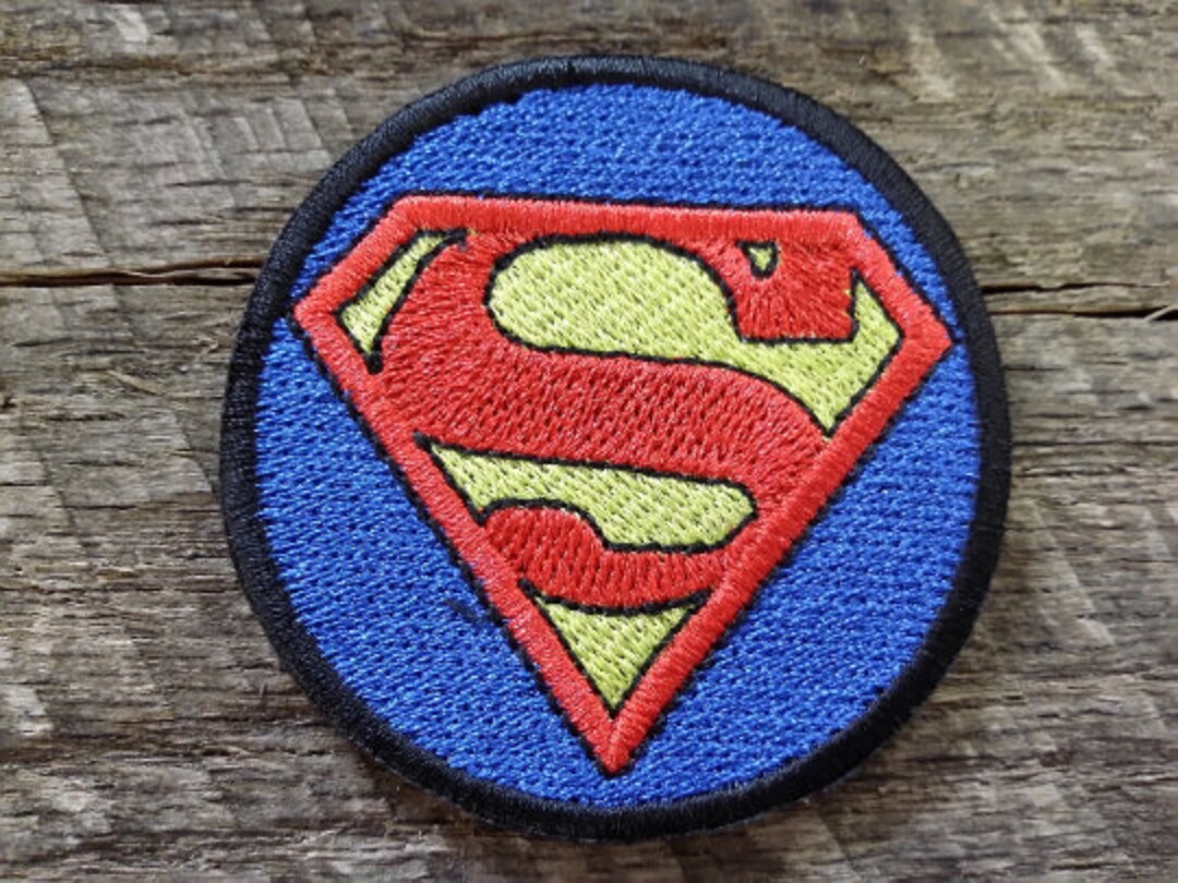 thumbnail image 2 of DC Comics Embroidered Patch – 4 1/4 Inch Round – Iron On Or Sew On 2 of 3