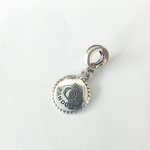 pandora  orleans dangle charm