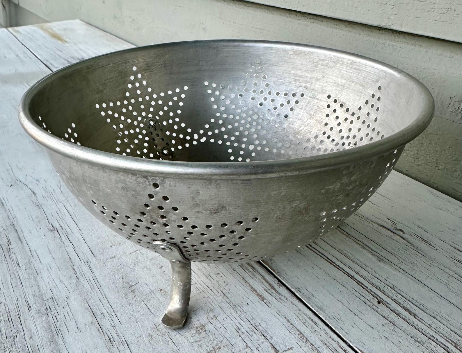 Vintage 1950s Aluminum Star Colander – Farmhouse Kitchen Decor - Etsy