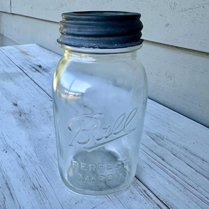 Vintage Ball Perfect Mason Jar - Vintage Glass Jar with Zinc Lid - 1930’s Atlas Jar - Vintage Jar - Collectible Jar - Vintage Canning Jar