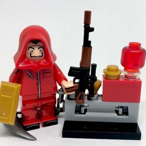 Series of Collectible Minifigures From the Money Heist Saga and