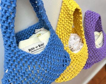 Handmade Crochet Mini Tote Bag: Colorful Knotted Mesh Design