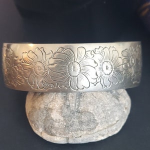 Kirk Pewter Daisy Vintage Cuff Bracelet Signed and Titled "Daisy"