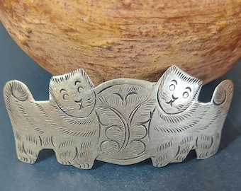 Vintage Kitty Cat Silver Metal Brooch "2 Cats By a Plant"