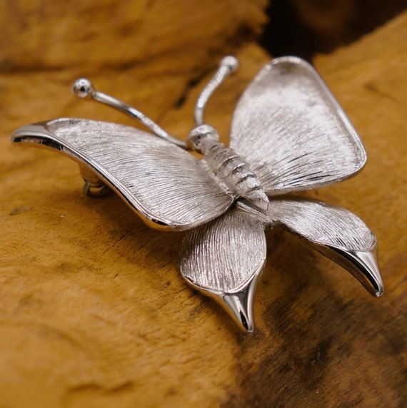 Monet Butterfly Vintage Brooch Silver Tone Brushe… - image 2
