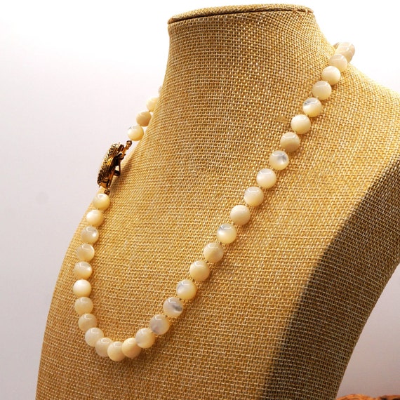 Vintage Mother of Pearl Bead Necklace Removable O… - image 3