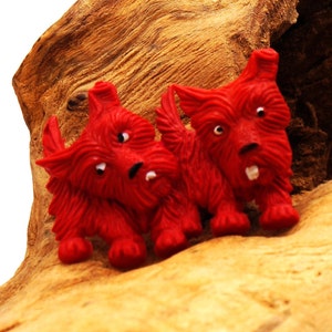 Vintage Articulated Red Scottie Twin Dogs Celluloid Brooch